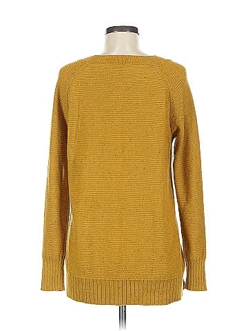 Old Navy Pullover Sweater (view 2)
