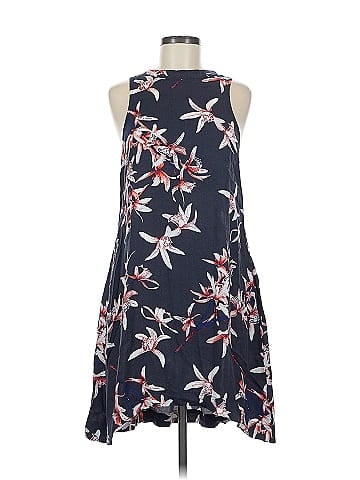 Knot Sisters Casual Dress (view 1)