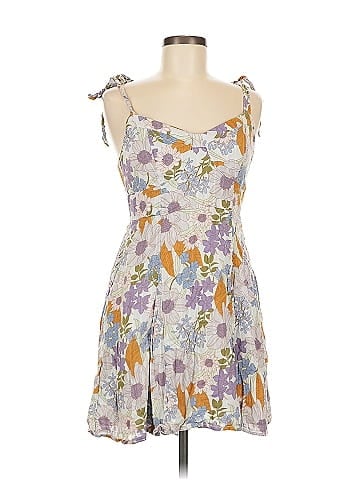 American Eagle Outfitters Casual Dress (view 1)