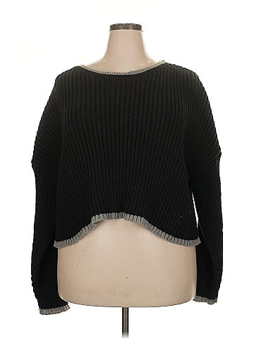 AQ-Sport Pullover Sweater (view 1)