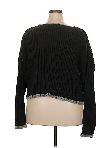 AQ-Sport Pullover Sweater (view 2)