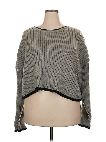 AQ-Sport Pullover Sweater (view 1)