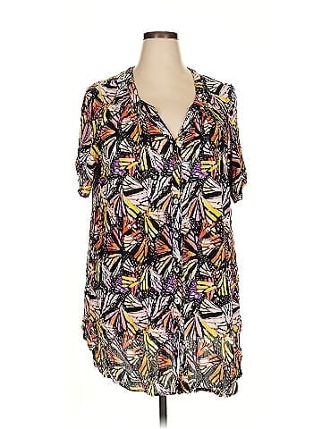 Roaman's Short Sleeve T-Shirt (view 1)