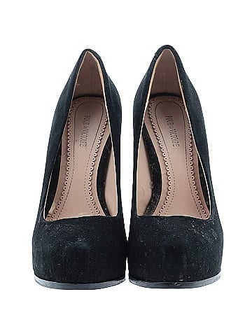 Pour La Victoire Heels (view 2)