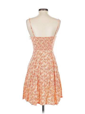 Old Navy Casual Dress (view 2)