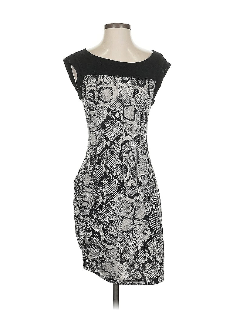 Click to view more detailed imagery on our partner's website Pre-owned Bcbgmaxazria Cocktail Dress In Black