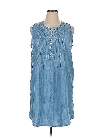 Vineyard Vines Casual Dress (view 1)