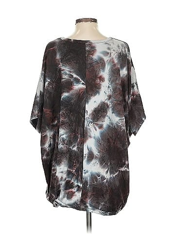 Coco + Carmen 3/4 Sleeve T-Shirt (view 2)