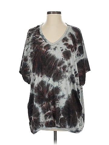 Coco + Carmen Short Sleeve T-Shirt (view 1)