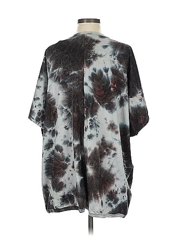 Coco + Carmen Short Sleeve T-Shirt (view 2)