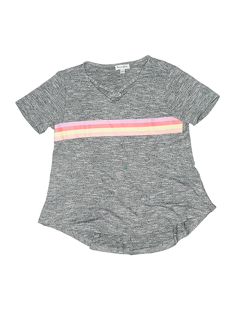 Click to view more detailed imagery on our partner's website Pre-owned Love, Fire Kids' Short Sleeve Top Gray V Neck Tops