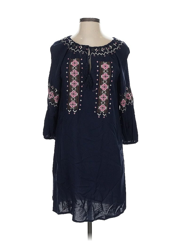 Pre-owned Cupcakes And Cashmere Casual Dress In Blue