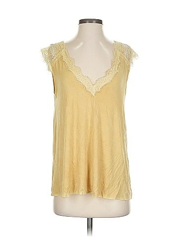 Pol Sleeveless Blouse (view 1)