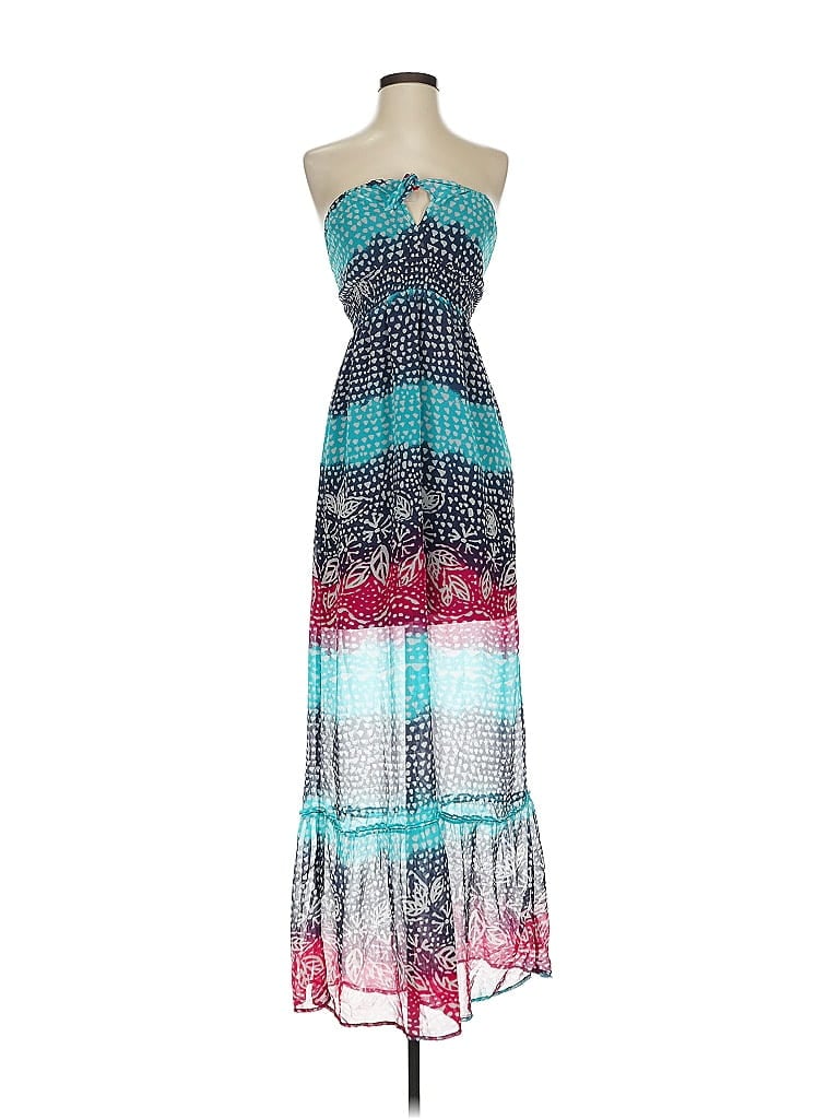 Click to view more detailed imagery on our partner's website Pre-owned Roxy Casual Dress In Blue