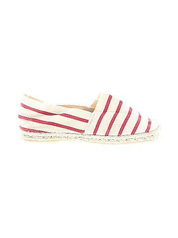 Unbranded Flats (view 1)