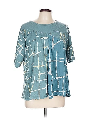 Akemi + Kin Short Sleeve Blouse (view 1)