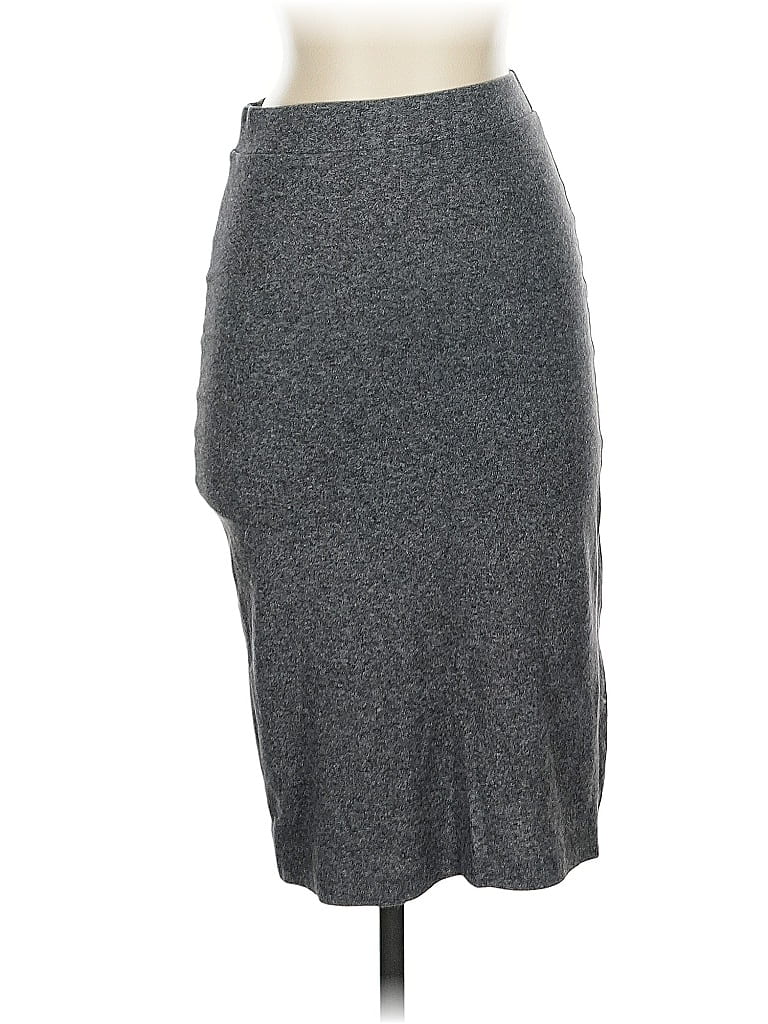 Pre-owned Divided By H&m Casual Skirt In Gray