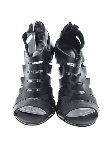 Cathy Jean Heels (view 2)