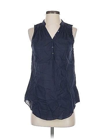 Fei Sleeveless Button-Down Shirt (view 1)