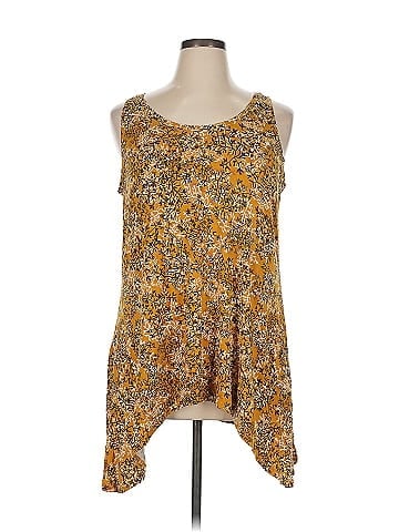 LOGO by Lori Goldstein Sleeveless Blouse (view 1)