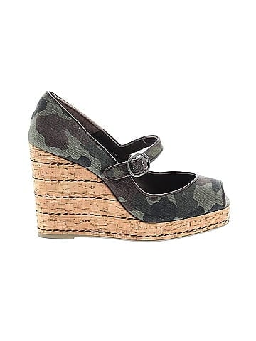 Castaner Wedges (view 1)