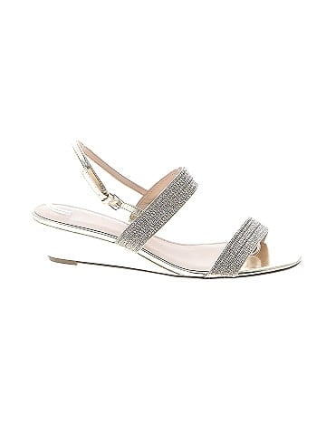 I.Miller Wedges (view 1)