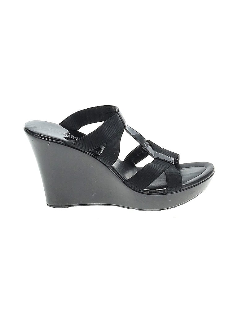 Pre-owned Charles By Charles David Wedges In Black