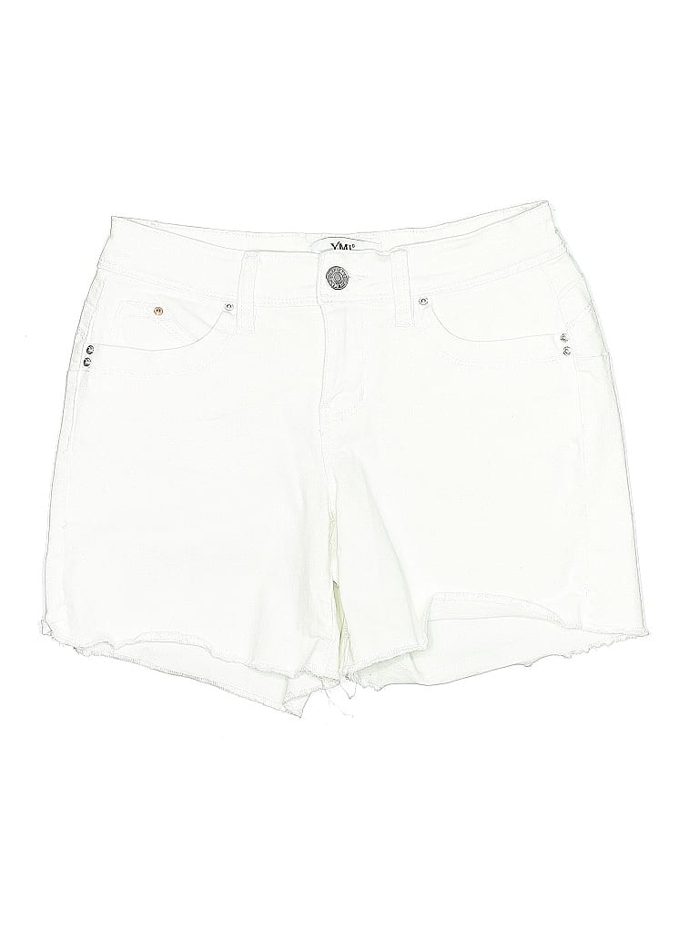 Click to view more detailed imagery on our partner's website Pre-owned Ymi Shorts In White