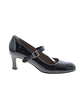 Anyi Lu Heels (view 1)