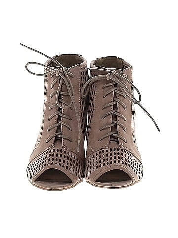Qupid Ankle Boots (view 2)