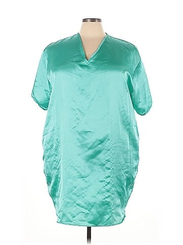 Gold Coast Short Sleeve Blouse (view 1)