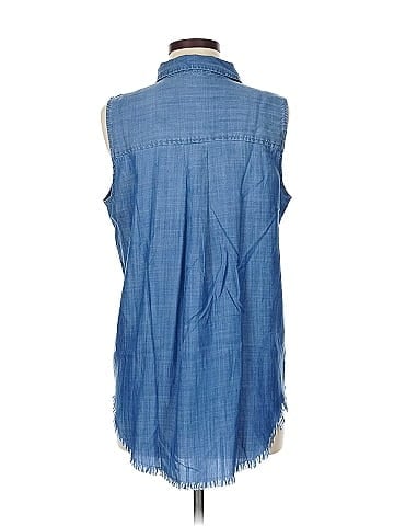 Velvet Heart Sleeveless Button-Down Shirt (view 2)
