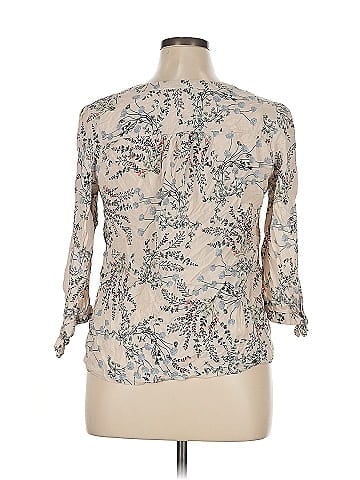 Ava Christine 3/4 Sleeve Blouse (view 2)