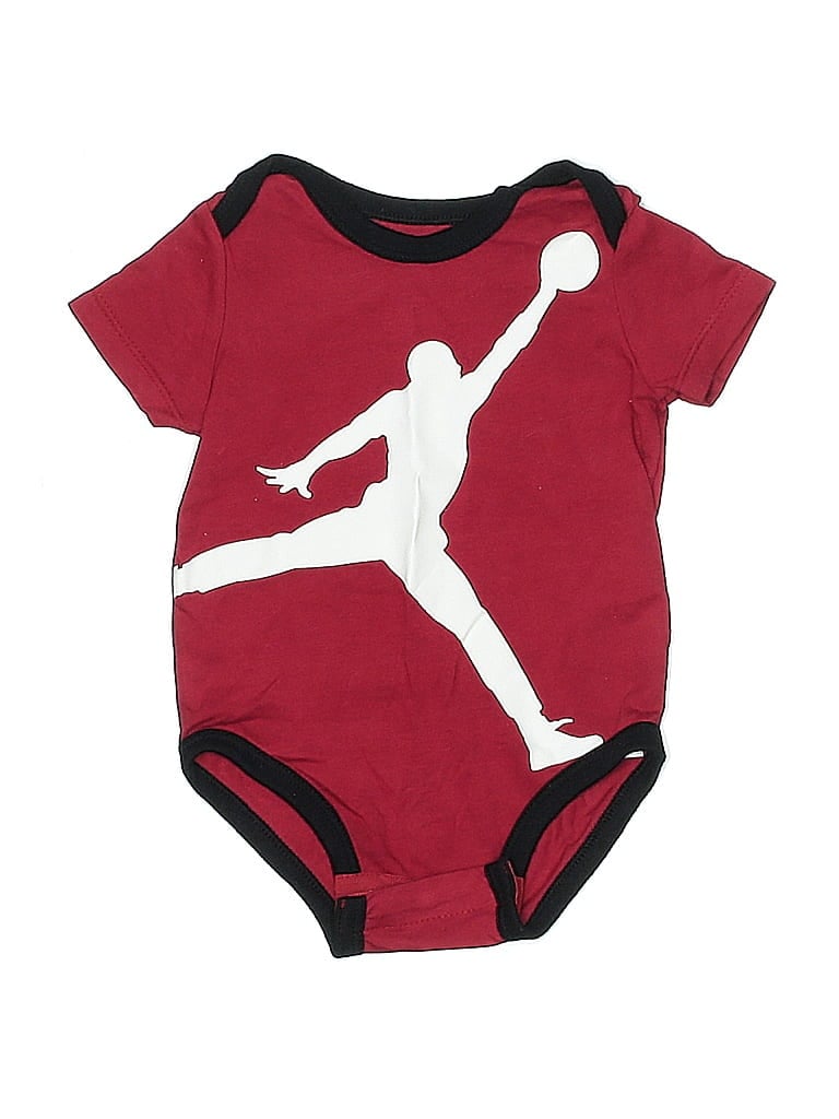 Pre-owned Air Jordan Babies' Short Sleeve Onesie In Burgundy