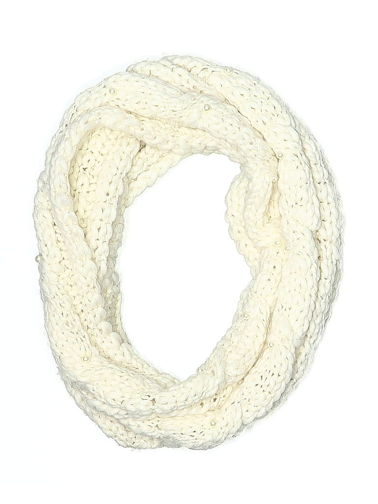 Pre-owned Betsey Johnson Scarf In White