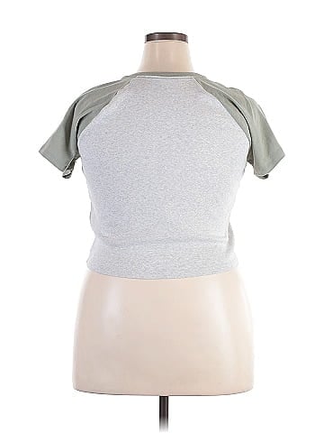 Hollister Short Sleeve T-Shirt (view 2)