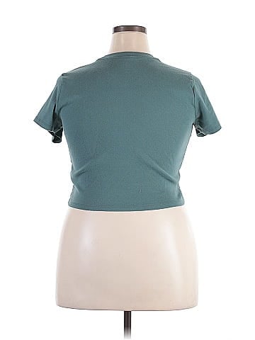 Hollister Short Sleeve T-Shirt (view 2)