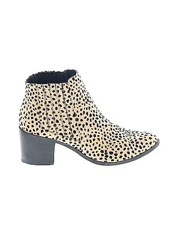 Qupid Ankle Boots (view 1)