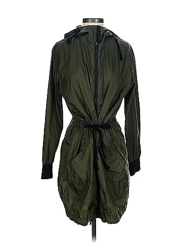 BB Dakota Raincoat (view 1)