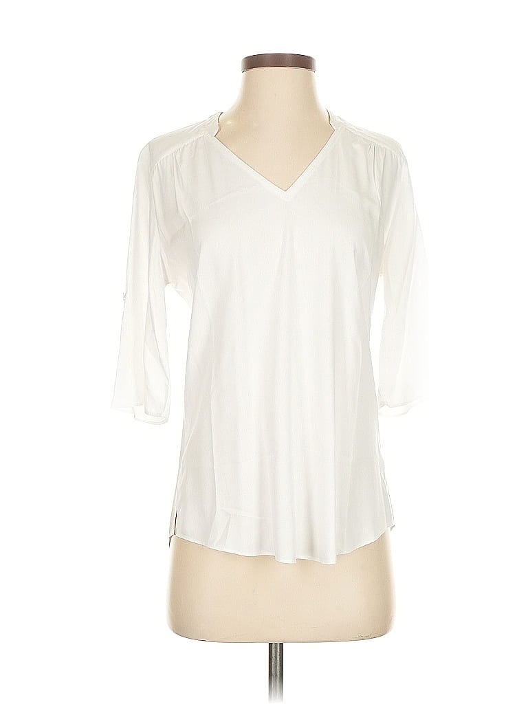 Click to view more detailed imagery on our partner's website Pre-owned Escapada 3/4 Sleeve Blouse In White
