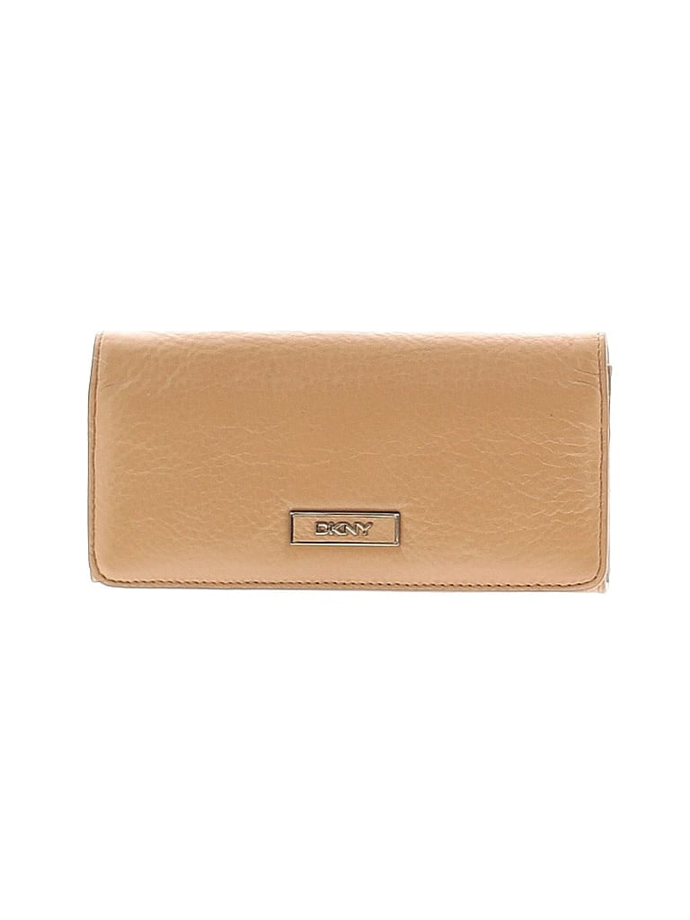 Pre-owned Dkny Leather Clutch In Brown