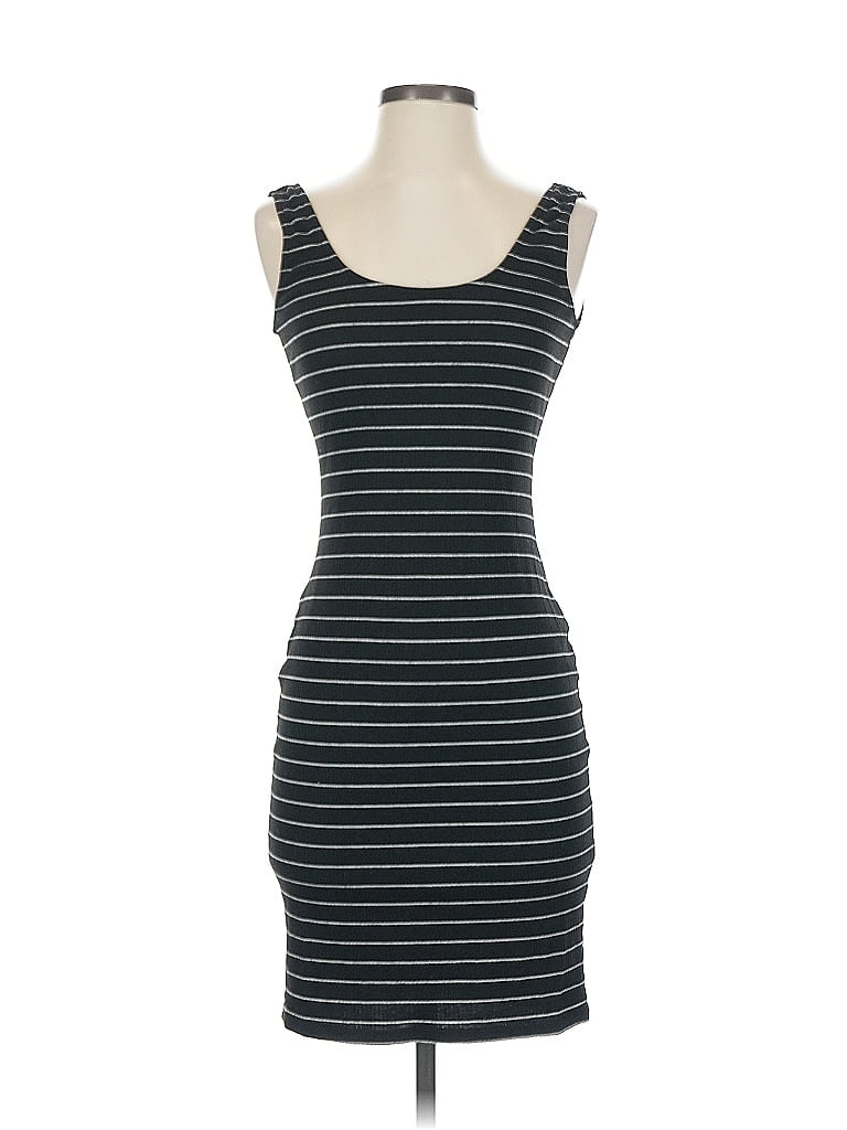 Pre-owned Tobi Casual Dress In Gray