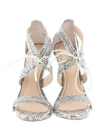 Pour La Victoire Heels (view 2)