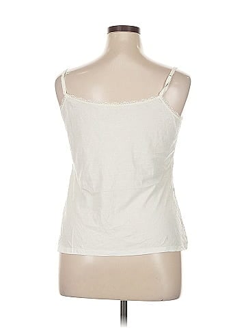 Elle Sleeveless Blouse (view 2)