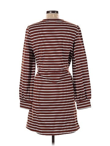 Betsey's Boutique Shop Casual Dress (view 2)