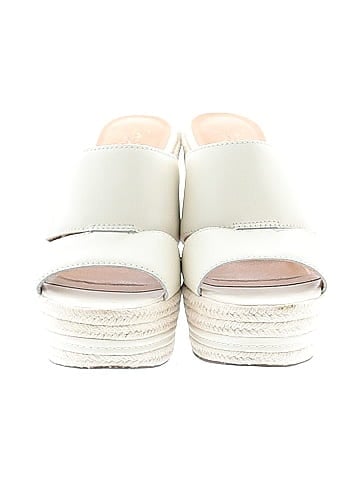 Crown Vintage Wedges (view 2)