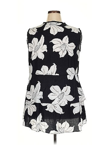 Suzanne Betro Sleeveless Blouse (view 2)