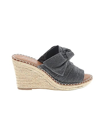 London Fog Wedges (view 1)