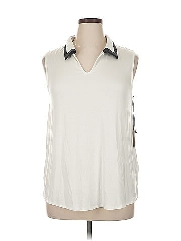 Belyn Key Sleeveless Button-Down Shirt (view 1)