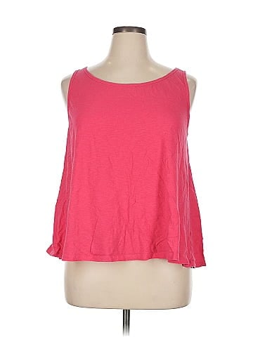 Crown & Ivy Sleeveless T-Shirt (view 1)